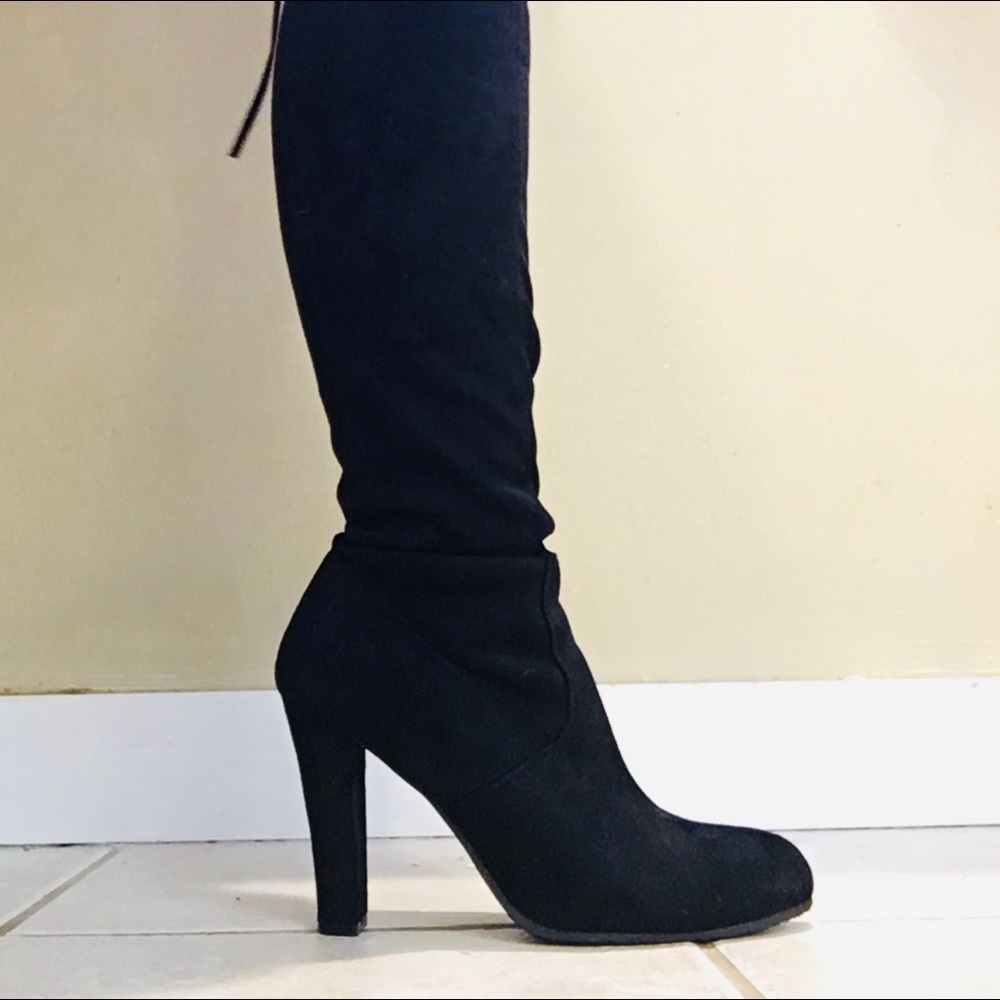 Thigh high Black Heeled boots Tie top Size 8.5